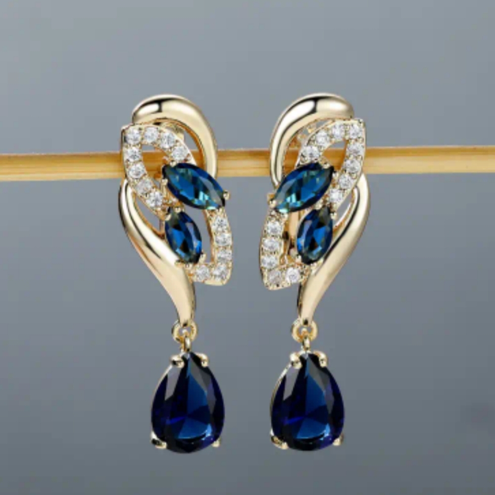 Zirconia earrings new